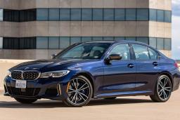 2022 BMW M340i Left in Blue